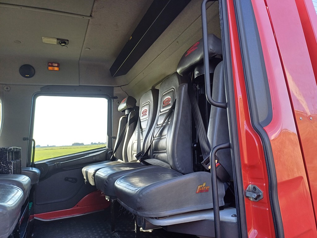 SCANIA P94 - Afbeelding 17
