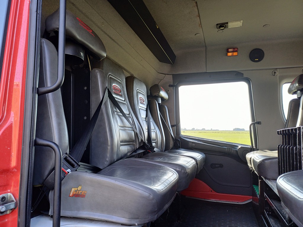 SCANIA P94 - Afbeelding 32