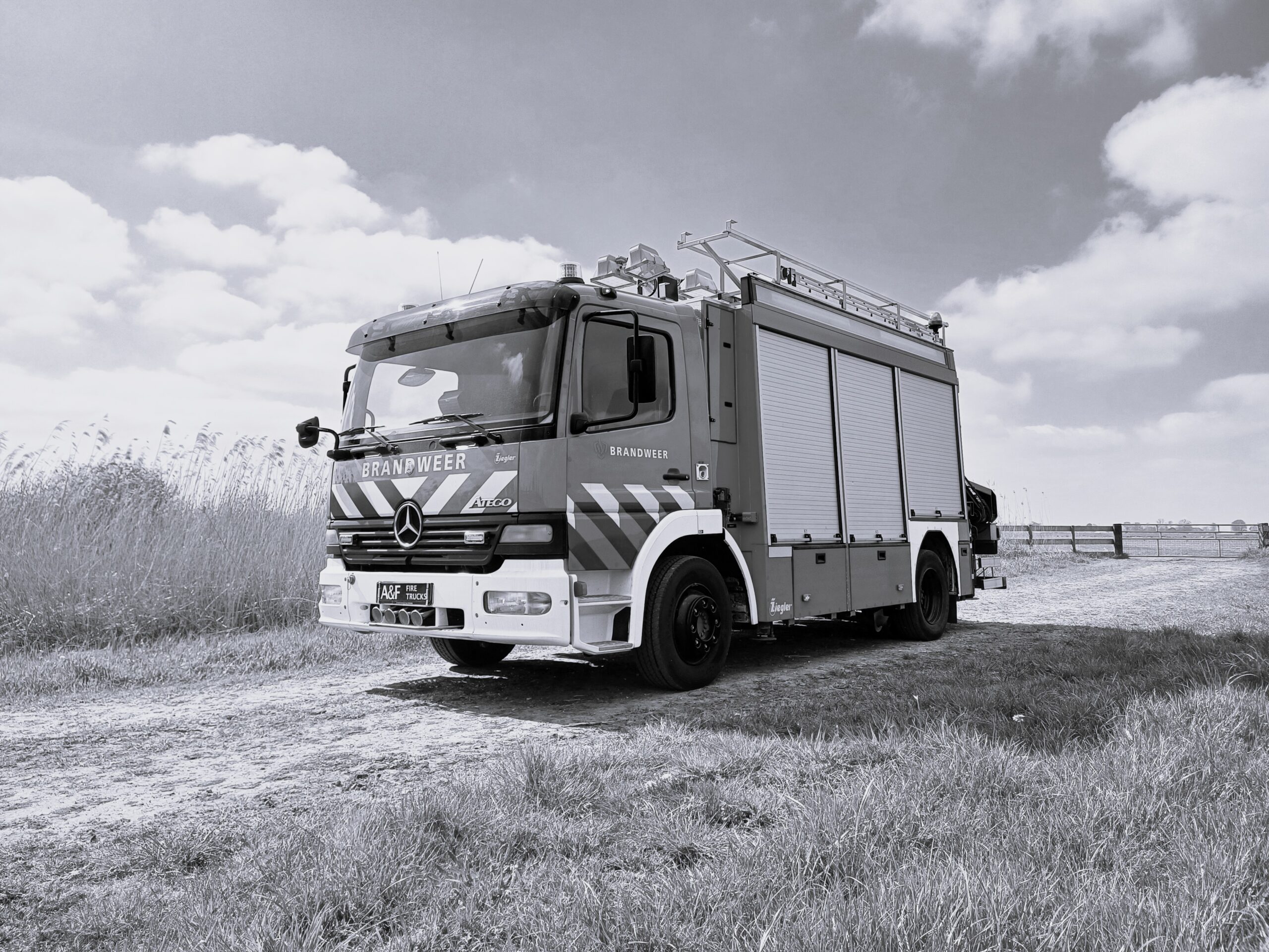 Mercedes-Benz Atego 1325