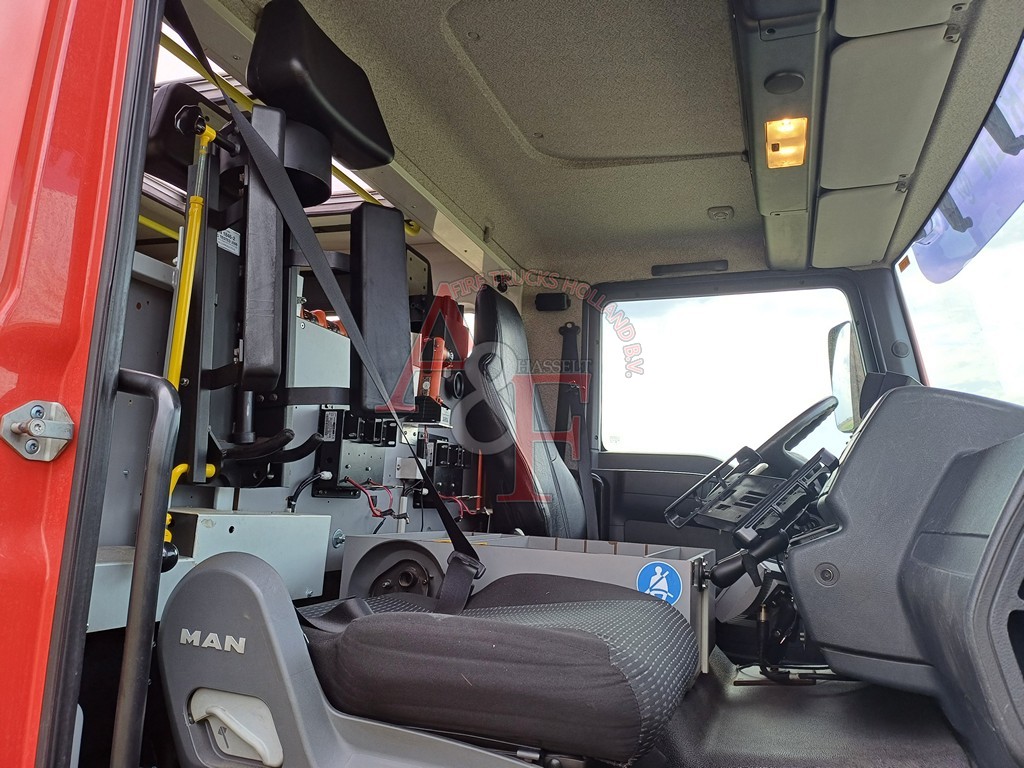MAN TGM 18.340 4x4 - Afbeelding 35