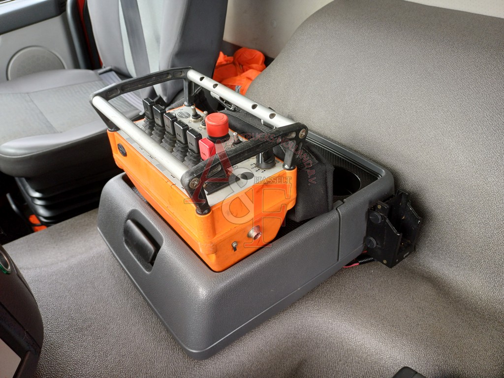 Volvo FM 9.340 - Afbeelding 15